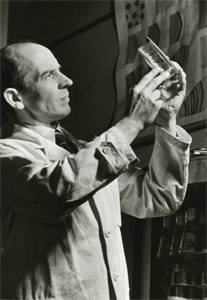 Prof.Dr.phil. Karl Henke (1895-1956), Foto von Leif Geiges f&uuml;r die Zeitschrift Atlantis (Herausgeber Martin H&uuml;rlimann), 1947